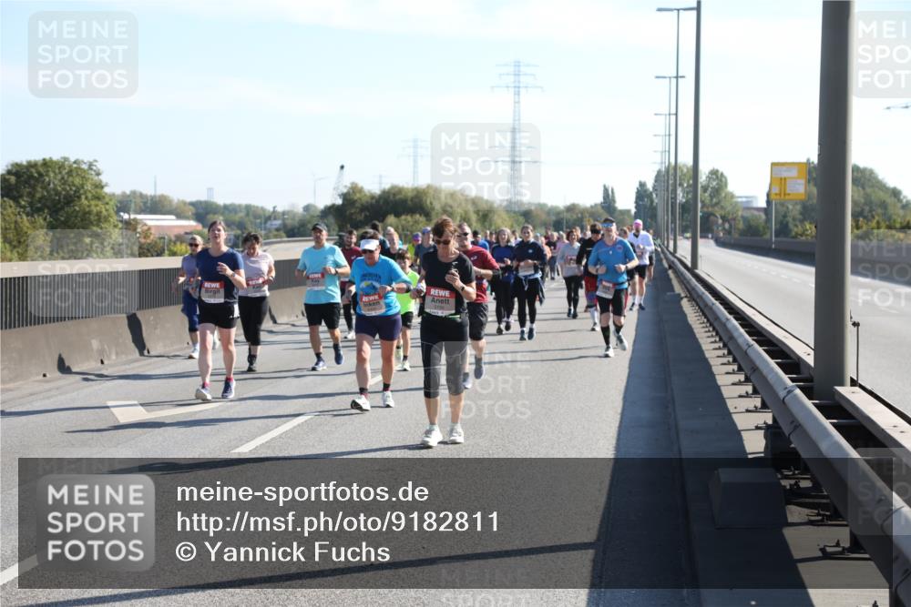 03.10.2025 - Köhlbrandbrückenlauf Yannick Fuchs http://msf.ph/oto/9182811 03.10.2025 11:25:45 Position 3 916 meine-sportfotos.de