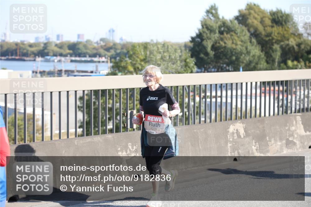 03.10.2025 - Köhlbrandbrückenlauf Yannick Fuchs http://msf.ph/oto/9182836 03.10.2025 11:25:48 Position 3 4824 meine-sportfotos.de