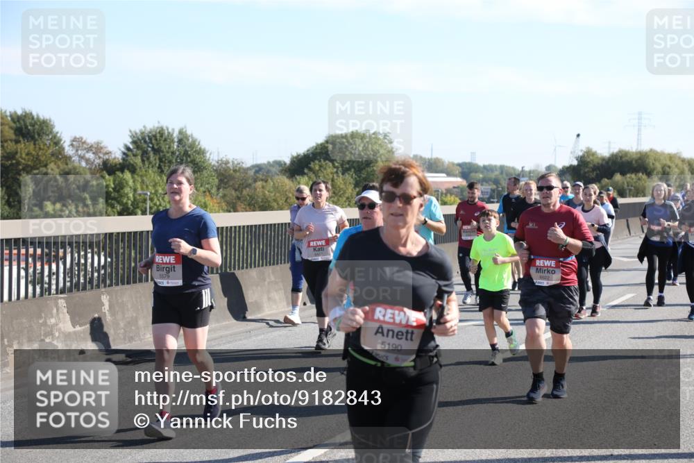 03.10.2025 - Köhlbrandbrückenlauf Yannick Fuchs http://msf.ph/oto/9182843 03.10.2025 11:25:48 Position 3 5579, 5190, 6522 meine-sportfotos.de