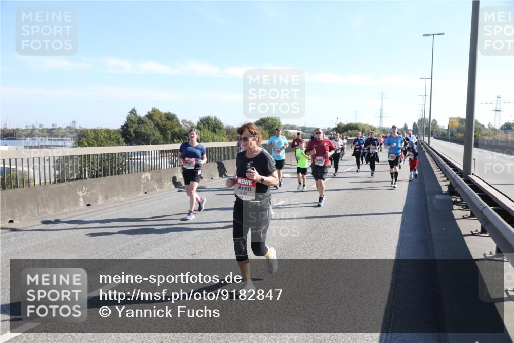 03.10.2025 - Köhlbrandbrückenlauf Yannick Fuchs http://msf.ph/oto/9182847 03.10.2025 11:25:49 Position 3 5190 meine-sportfotos.de