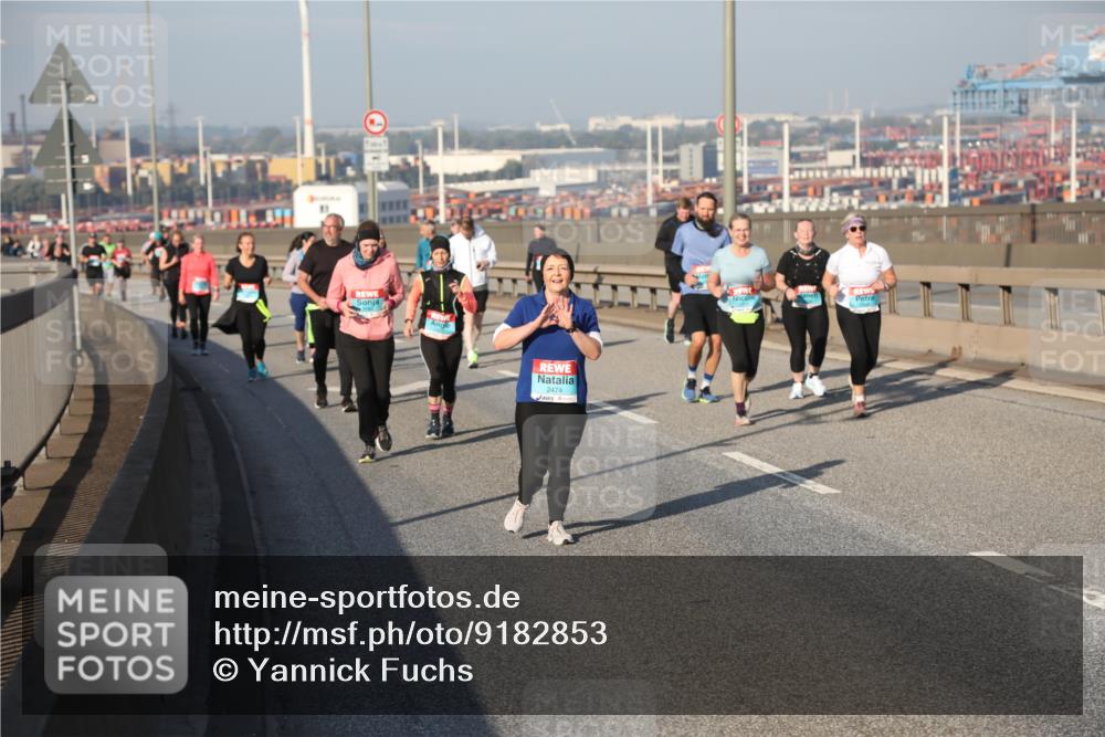 03.10.2025 - Köhlbrandbrückenlauf Yannick Fuchs http://msf.ph/oto/9182853 03.10.2025 09:01:33 Position 2 2474 meine-sportfotos.de