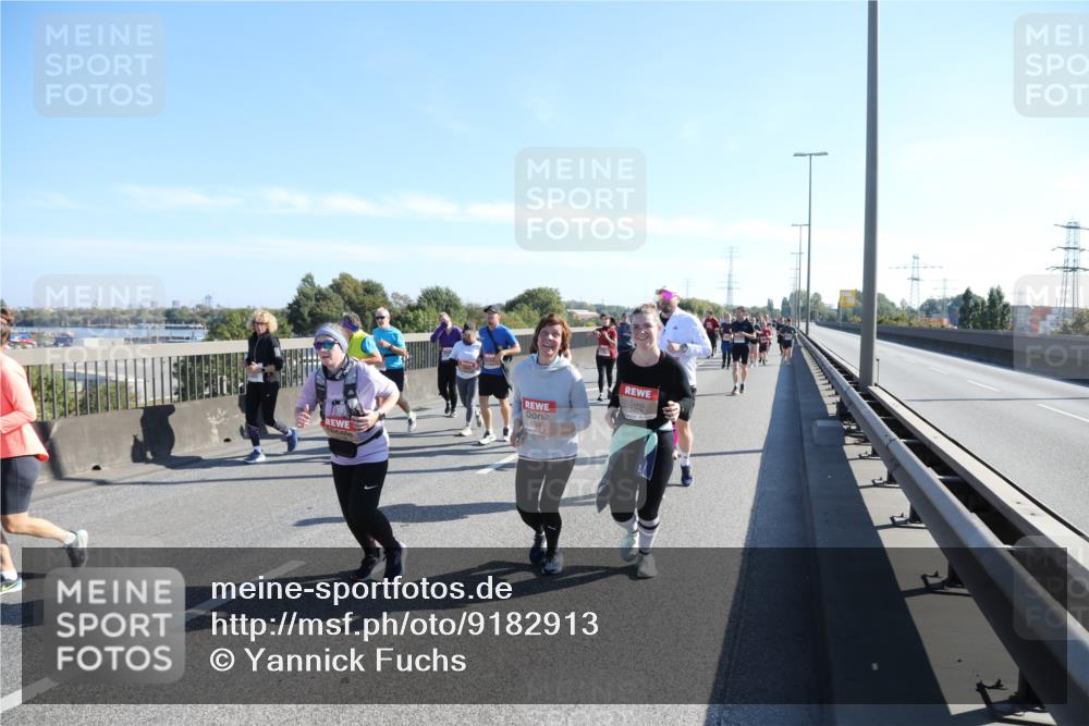 03.10.2025 - Köhlbrandbrückenlauf Yannick Fuchs http://msf.ph/oto/9182913 03.10.2025 11:25:58 Position 3  meine-sportfotos.de