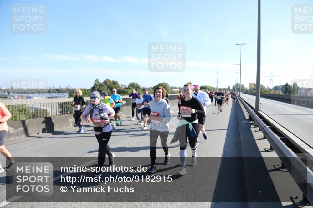 03.10.2025 - Köhlbrandbrückenlauf Yannick Fuchs http://msf.ph/oto/9182915 03.10.2025 11:25:58 Position 3 6825 meine-sportfotos.de