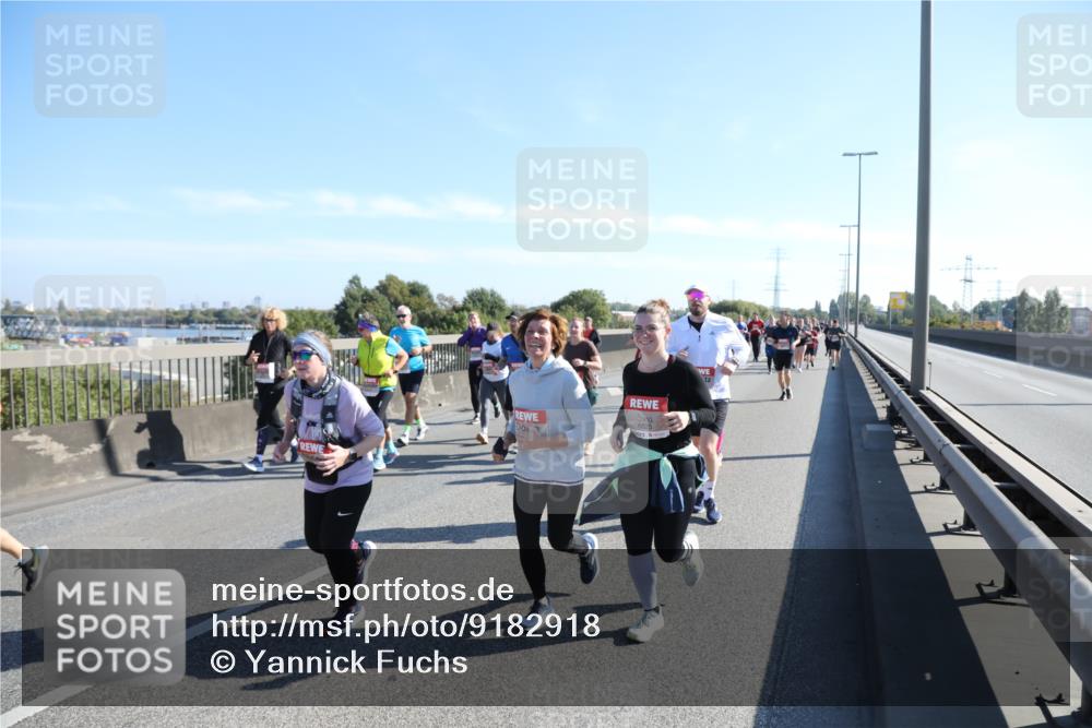 03.10.2025 - Köhlbrandbrückenlauf Yannick Fuchs http://msf.ph/oto/9182918 03.10.2025 11:25:58 Position 3 6825 meine-sportfotos.de