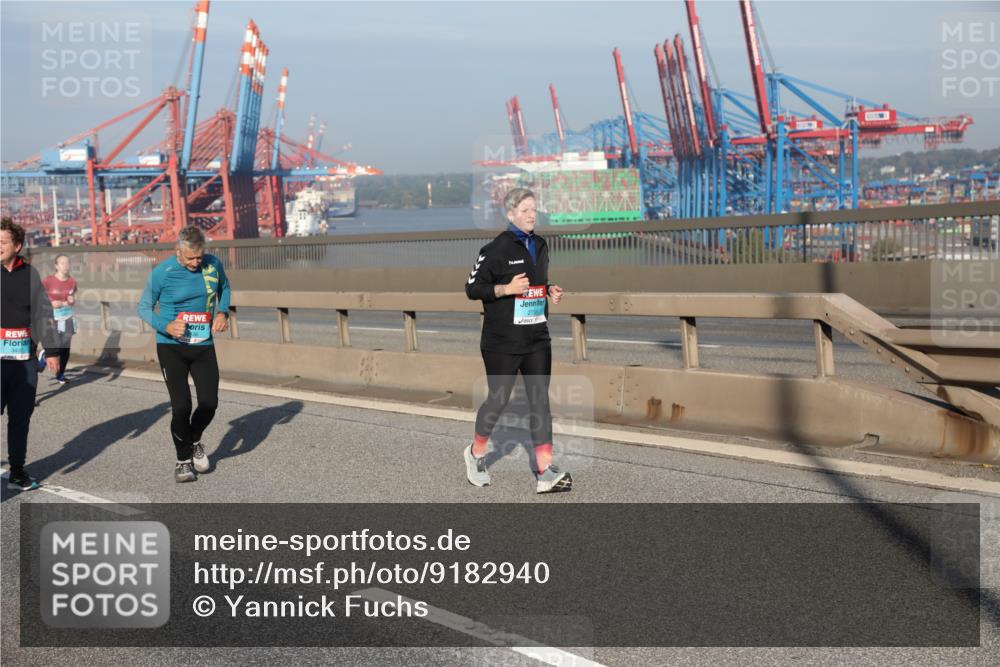 03.10.2025 - Köhlbrandbrückenlauf Yannick Fuchs http://msf.ph/oto/9182940 03.10.2025 09:01:50 Position 2 2755 meine-sportfotos.de