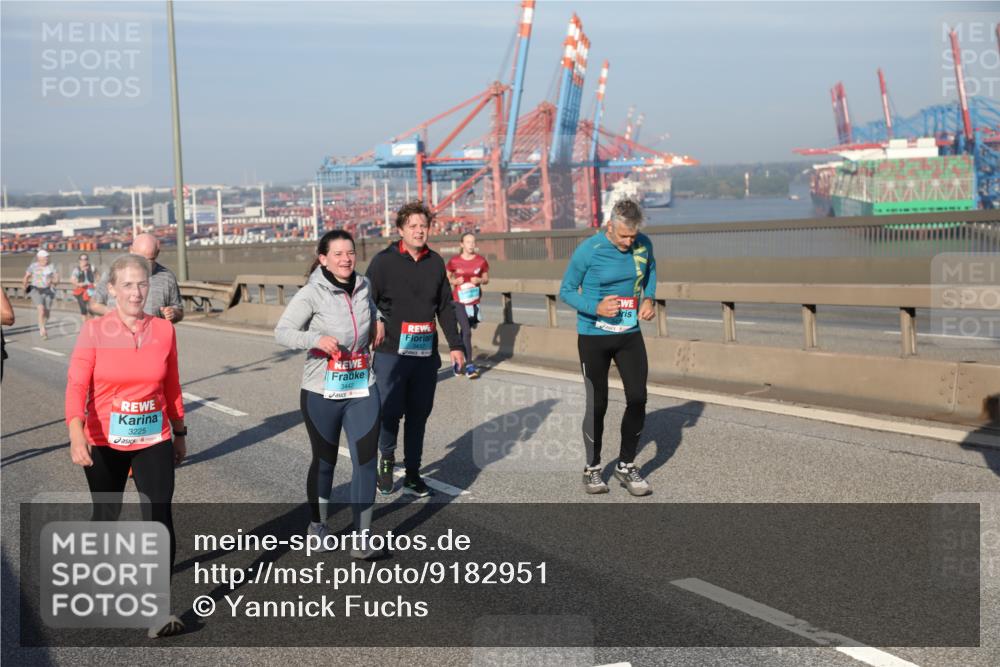 03.10.2025 - Köhlbrandbrückenlauf Yannick Fuchs http://msf.ph/oto/9182951 03.10.2025 09:01:51 Position 2 3442, 3225 meine-sportfotos.de