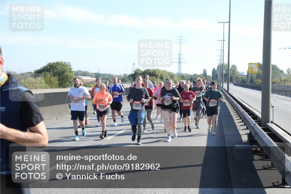 03.10.2025 - Köhlbrandbrückenlauf Yannick Fuchs http://msf.ph/oto/9182962 03.10.2025 11:26:03 Position 3  meine-sportfotos.de