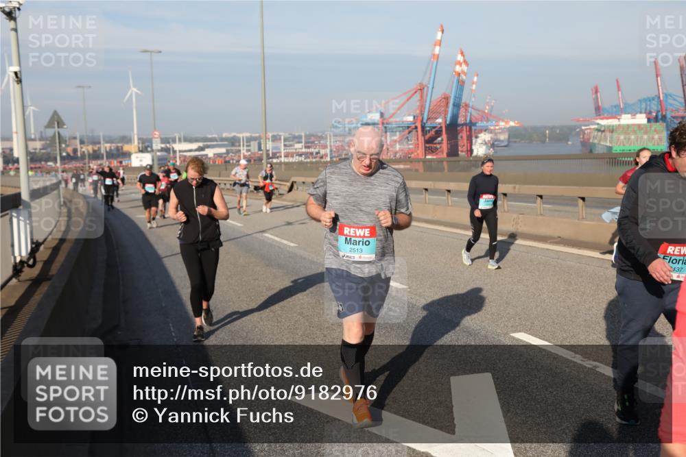 03.10.2025 - Köhlbrandbrückenlauf Yannick Fuchs http://msf.ph/oto/9182976 03.10.2025 09:01:54 Position 2 2513, 437 meine-sportfotos.de