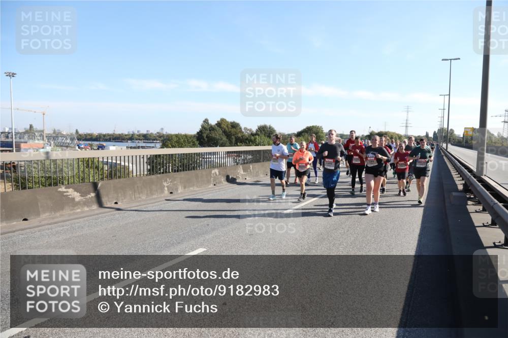 03.10.2025 - Köhlbrandbrückenlauf Yannick Fuchs http://msf.ph/oto/9182983 03.10.2025 11:26:05 Position 3  meine-sportfotos.de