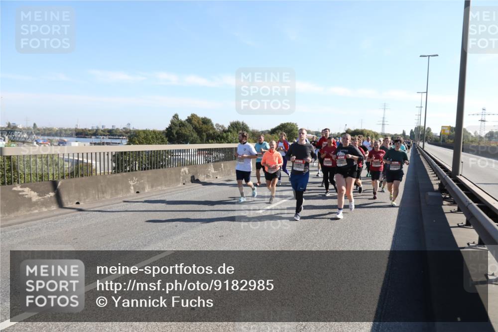 03.10.2025 - Köhlbrandbrückenlauf Yannick Fuchs http://msf.ph/oto/9182985 03.10.2025 11:26:05 Position 3  meine-sportfotos.de
