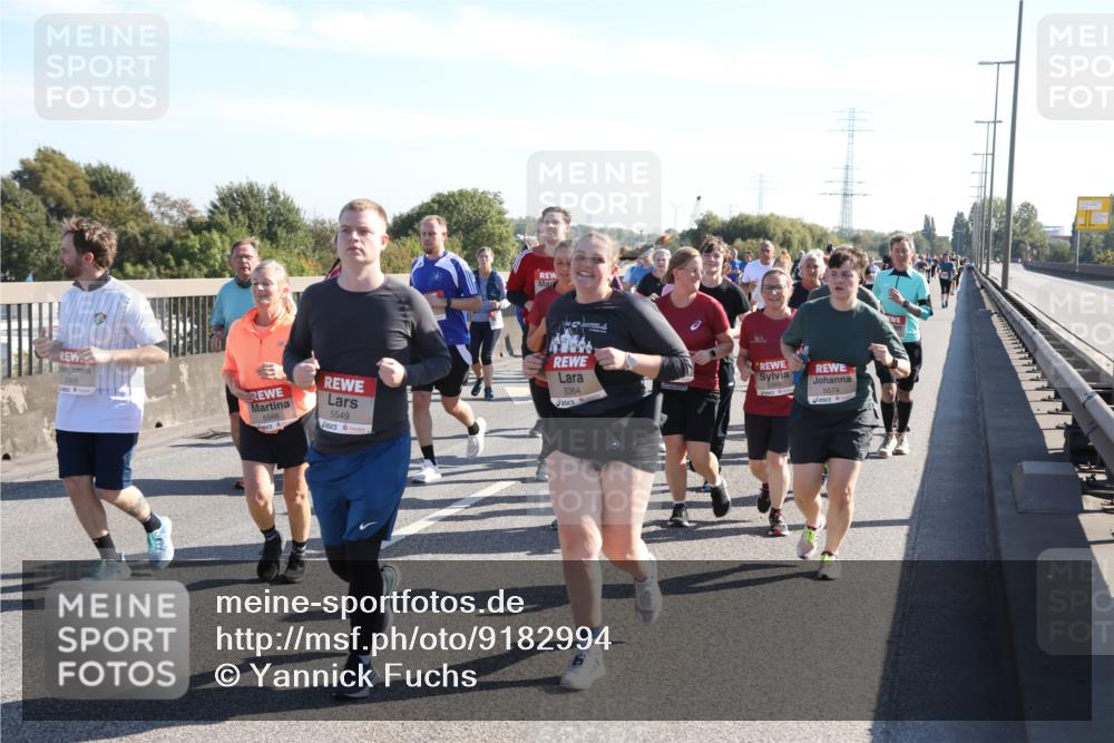 03.10.2025 - Köhlbrandbrückenlauf Yannick Fuchs http://msf.ph/oto/9182994 03.10.2025 11:26:06 Position 3 5565, 5566, 5549, 5364, 5574 meine-sportfotos.de