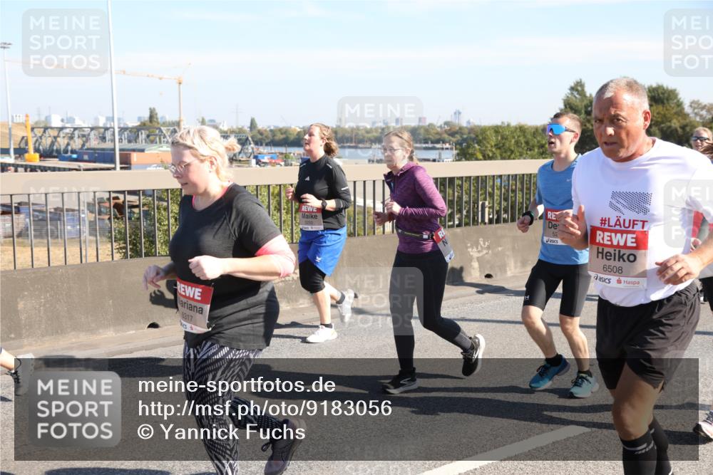 03.10.2025 - Köhlbrandbrückenlauf Yannick Fuchs http://msf.ph/oto/9183056 03.10.2025 11:26:13 Position 3 6317, 5250, 52, 6508 meine-sportfotos.de