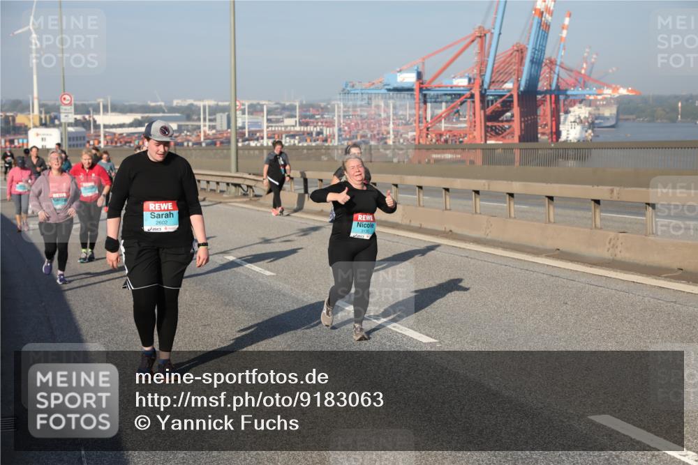 03.10.2025 - Köhlbrandbrückenlauf Yannick Fuchs http://msf.ph/oto/9183063 03.10.2025 09:02:09 Position 2 2602, 3130 meine-sportfotos.de
