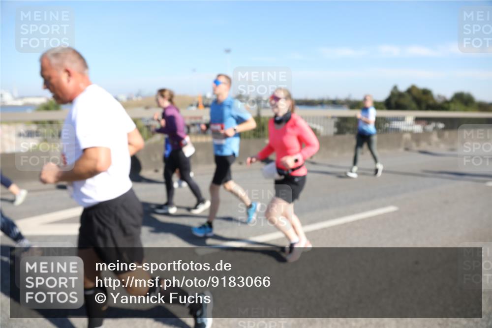 03.10.2025 - Köhlbrandbrückenlauf Yannick Fuchs http://msf.ph/oto/9183066 03.10.2025 11:26:14 Position 3  meine-sportfotos.de