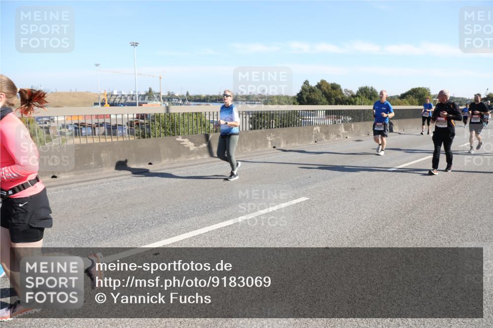 03.10.2025 - Köhlbrandbrückenlauf Yannick Fuchs http://msf.ph/oto/9183069 03.10.2025 11:26:15 Position 3  meine-sportfotos.de