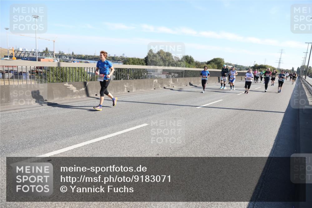 03.10.2025 - Köhlbrandbrückenlauf Yannick Fuchs http://msf.ph/oto/9183071 03.10.2025 11:26:20 Position 3  meine-sportfotos.de