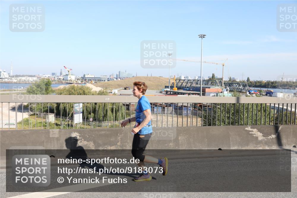 03.10.2025 - Köhlbrandbrückenlauf Yannick Fuchs http://msf.ph/oto/9183073 03.10.2025 11:26:21 Position 3 1020 meine-sportfotos.de