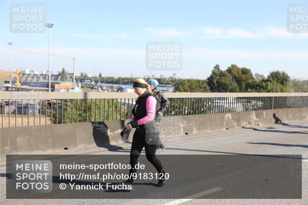 03.10.2025 - Köhlbrandbrückenlauf Yannick Fuchs http://msf.ph/oto/9183120 03.10.2025 11:26:28 Position 3  meine-sportfotos.de