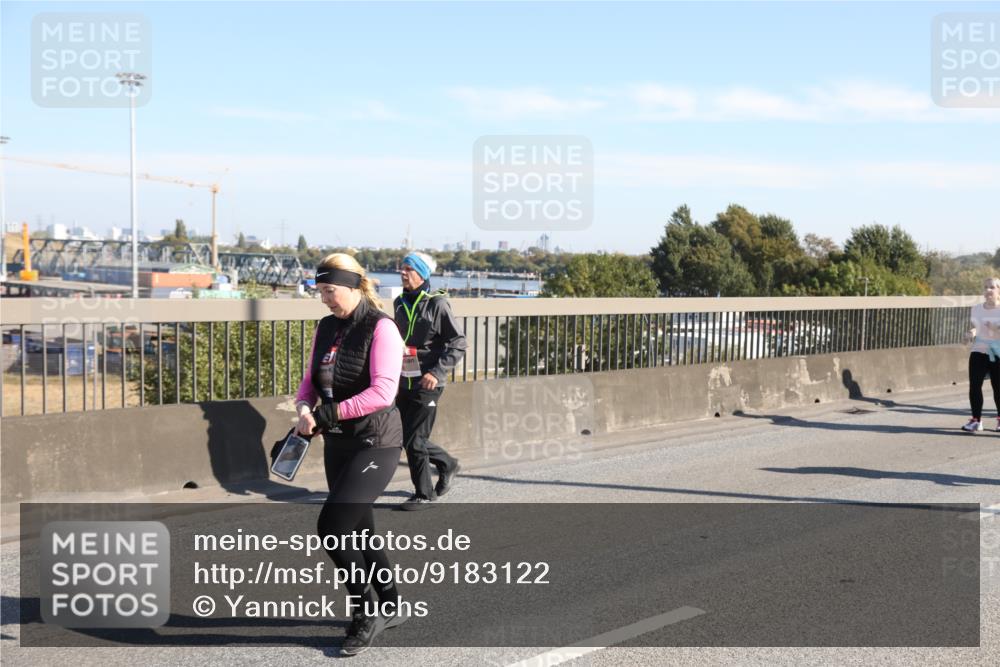 03.10.2025 - Köhlbrandbrückenlauf Yannick Fuchs http://msf.ph/oto/9183122 03.10.2025 11:26:28 Position 3  meine-sportfotos.de