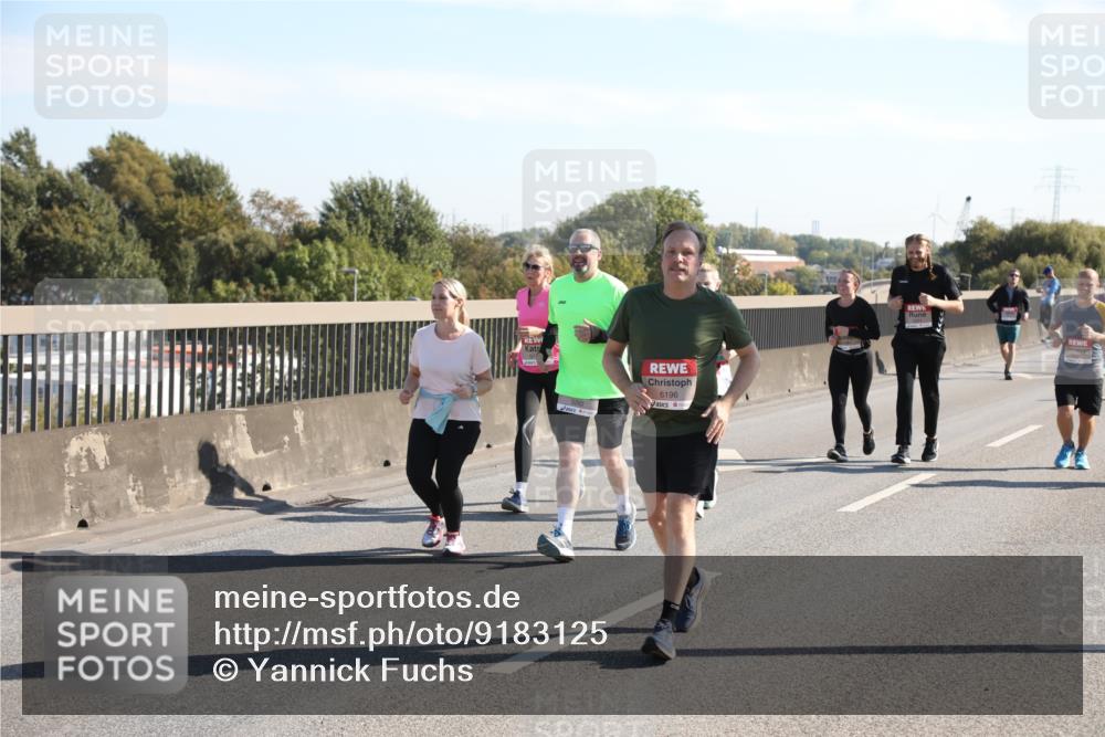 03.10.2025 - Köhlbrandbrückenlauf Yannick Fuchs http://msf.ph/oto/9183125 03.10.2025 11:26:29 Position 3 6196 meine-sportfotos.de