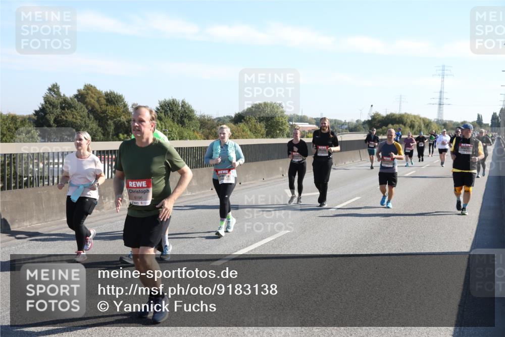 03.10.2025 - Köhlbrandbrückenlauf Yannick Fuchs http://msf.ph/oto/9183138 03.10.2025 11:26:30 Position 3 6196 meine-sportfotos.de