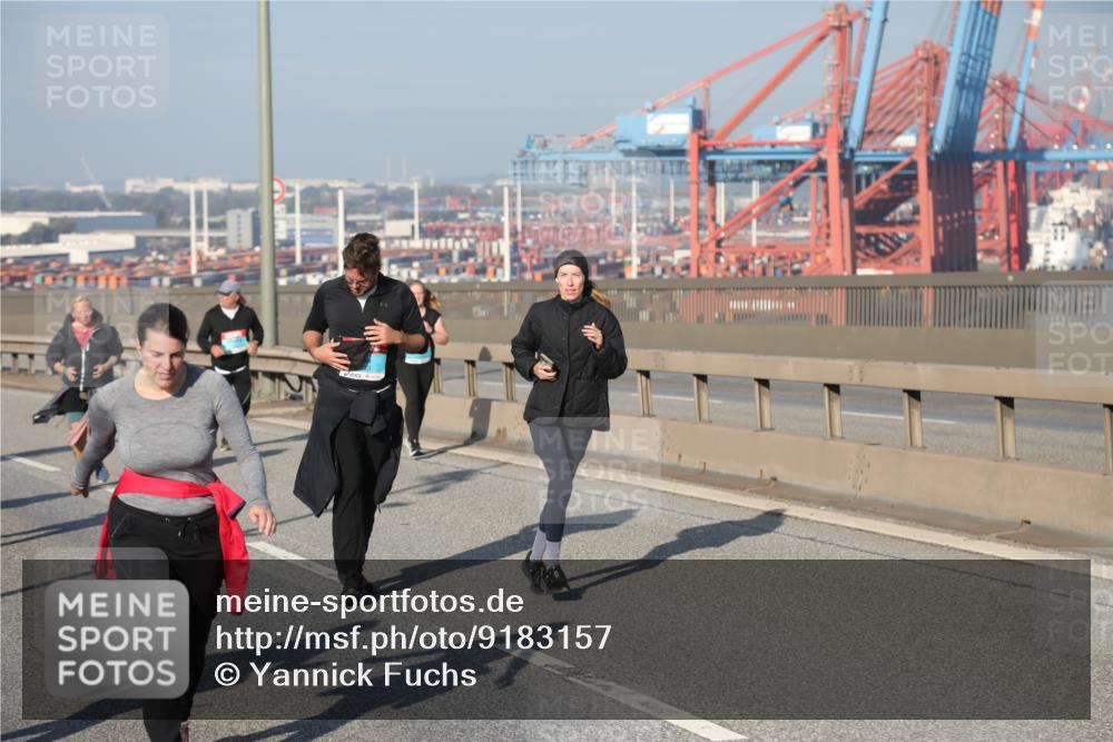 03.10.2025 - Köhlbrandbrückenlauf Yannick Fuchs http://msf.ph/oto/9183157 03.10.2025 09:02:28 Position 2  meine-sportfotos.de