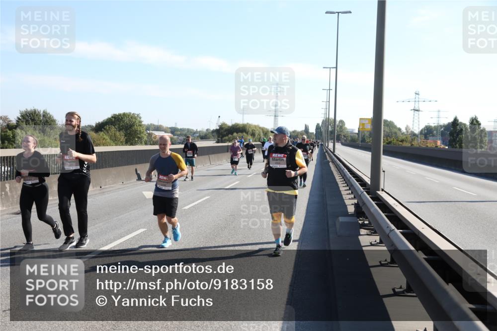 03.10.2025 - Köhlbrandbrückenlauf Yannick Fuchs http://msf.ph/oto/9183158 03.10.2025 11:26:33 Position 3  meine-sportfotos.de