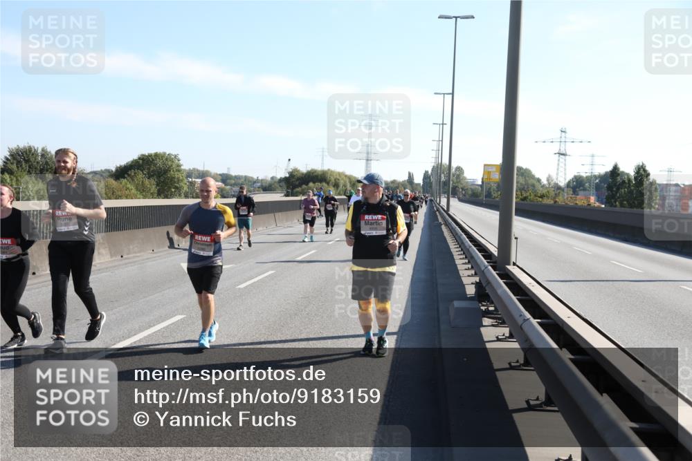 03.10.2025 - Köhlbrandbrückenlauf Yannick Fuchs http://msf.ph/oto/9183159 03.10.2025 11:26:33 Position 3  meine-sportfotos.de