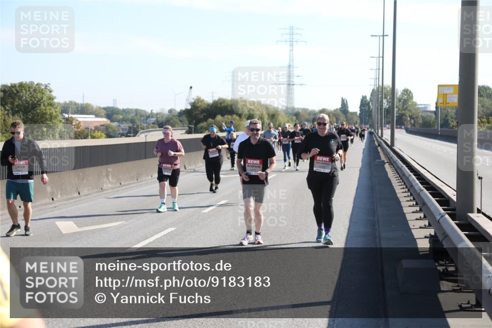 03.10.2025 - Köhlbrandbrückenlauf Yannick Fuchs http://msf.ph/oto/9183183 03.10.2025 11:26:35 Position 3  meine-sportfotos.de