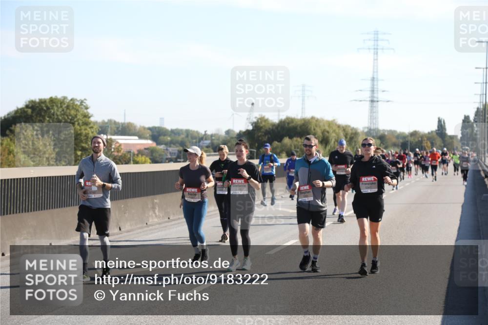 03.10.2025 - Köhlbrandbrückenlauf Yannick Fuchs http://msf.ph/oto/9183222 03.10.2025 11:26:45 Position 3 5301 meine-sportfotos.de