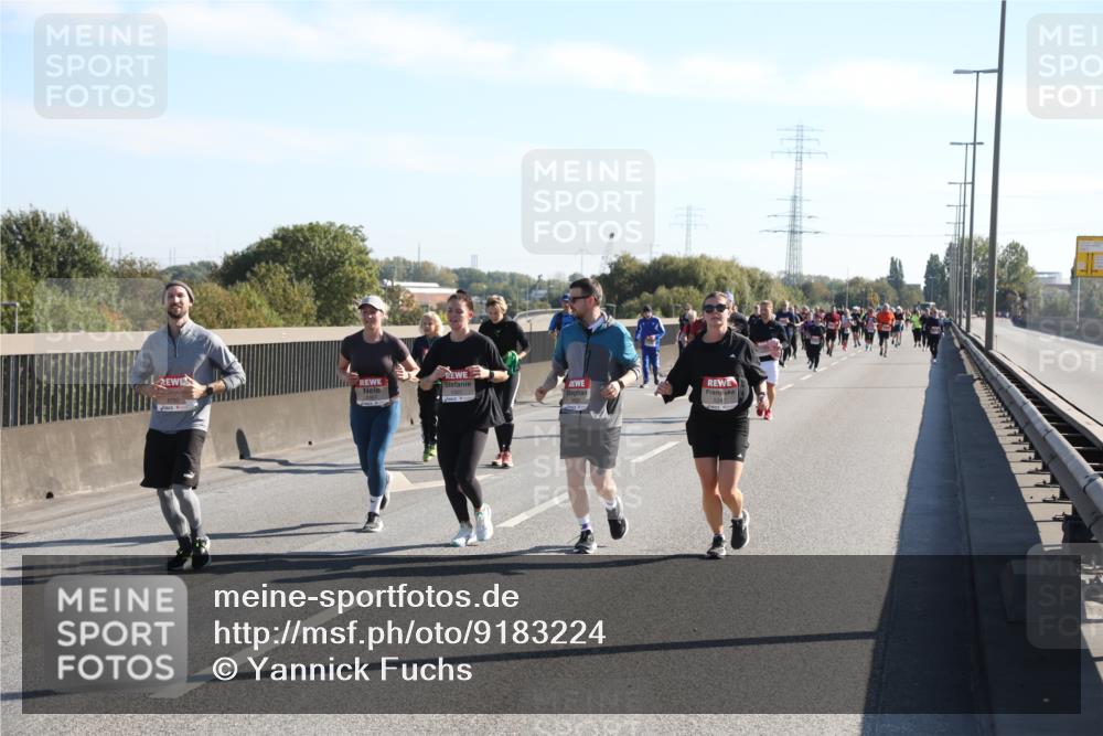 03.10.2025 - Köhlbrandbrückenlauf Yannick Fuchs http://msf.ph/oto/9183224 03.10.2025 11:26:47 Position 3 5301 meine-sportfotos.de