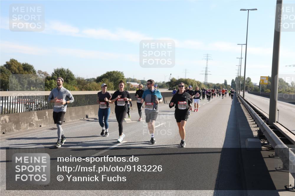 03.10.2025 - Köhlbrandbrückenlauf Yannick Fuchs http://msf.ph/oto/9183226 03.10.2025 11:26:47 Position 3  meine-sportfotos.de
