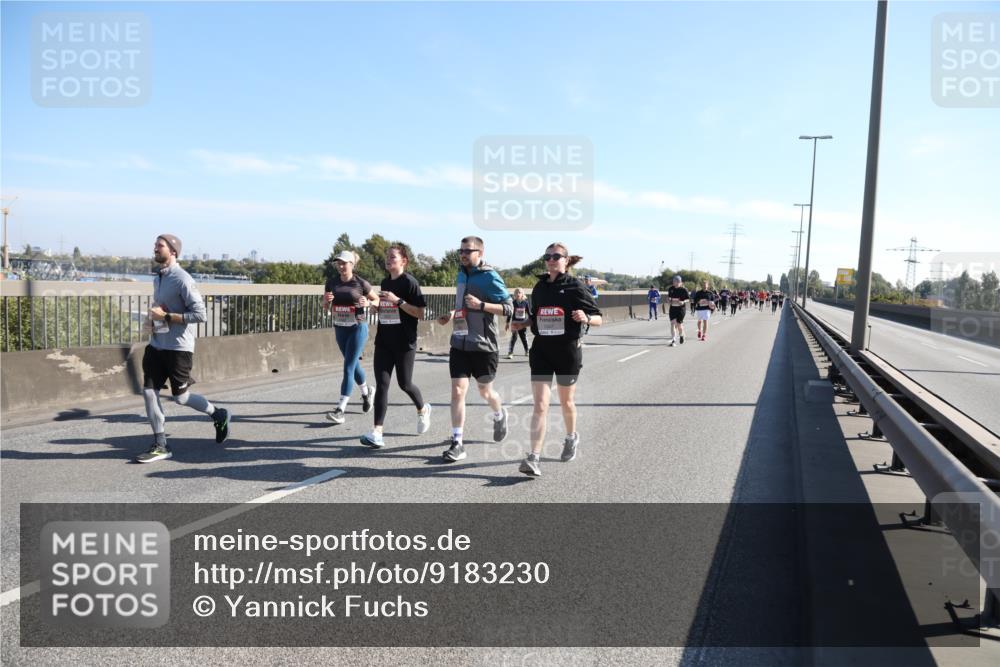 03.10.2025 - Köhlbrandbrückenlauf Yannick Fuchs http://msf.ph/oto/9183230 03.10.2025 11:26:50 Position 3  meine-sportfotos.de