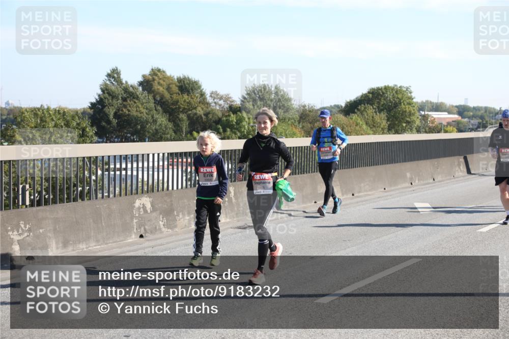 03.10.2025 - Köhlbrandbrückenlauf Yannick Fuchs http://msf.ph/oto/9183232 03.10.2025 11:26:51 Position 3 5904, 5905 meine-sportfotos.de