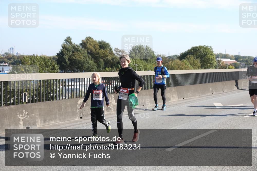 03.10.2025 - Köhlbrandbrückenlauf Yannick Fuchs http://msf.ph/oto/9183234 03.10.2025 11:26:52 Position 3 5905 meine-sportfotos.de