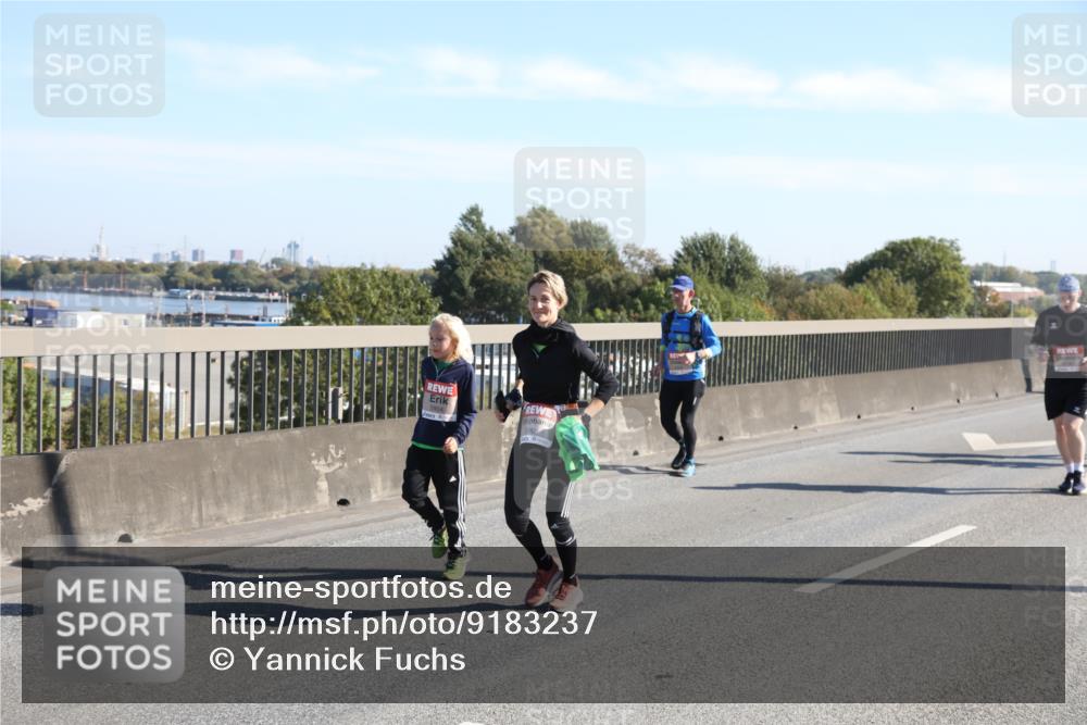 03.10.2025 - Köhlbrandbrückenlauf Yannick Fuchs http://msf.ph/oto/9183237 03.10.2025 11:26:52 Position 3  meine-sportfotos.de
