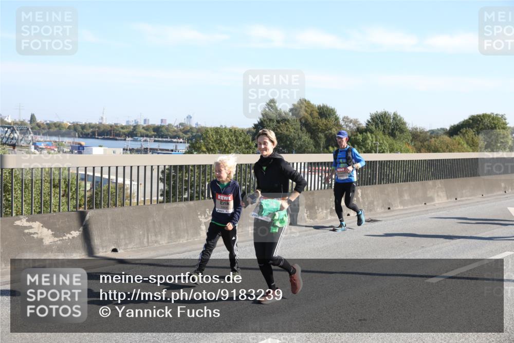 03.10.2025 - Köhlbrandbrückenlauf Yannick Fuchs http://msf.ph/oto/9183239 03.10.2025 11:26:52 Position 3  meine-sportfotos.de