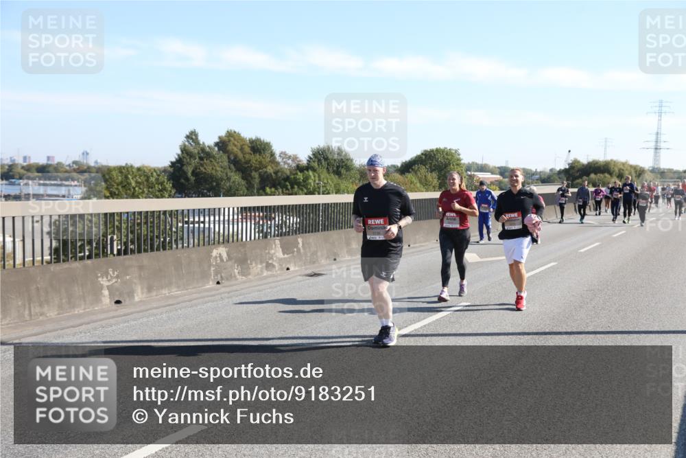 03.10.2025 - Köhlbrandbrückenlauf Yannick Fuchs http://msf.ph/oto/9183251 03.10.2025 11:26:55 Position 3 5136 meine-sportfotos.de