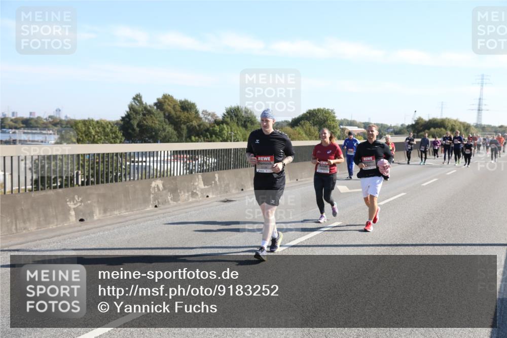 03.10.2025 - Köhlbrandbrückenlauf Yannick Fuchs http://msf.ph/oto/9183252 03.10.2025 11:26:55 Position 3  meine-sportfotos.de