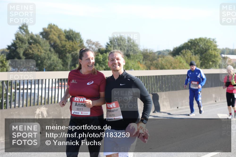 03.10.2025 - Köhlbrandbrückenlauf Yannick Fuchs http://msf.ph/oto/9183259 03.10.2025 11:26:57 Position 3 6011, 6010 meine-sportfotos.de