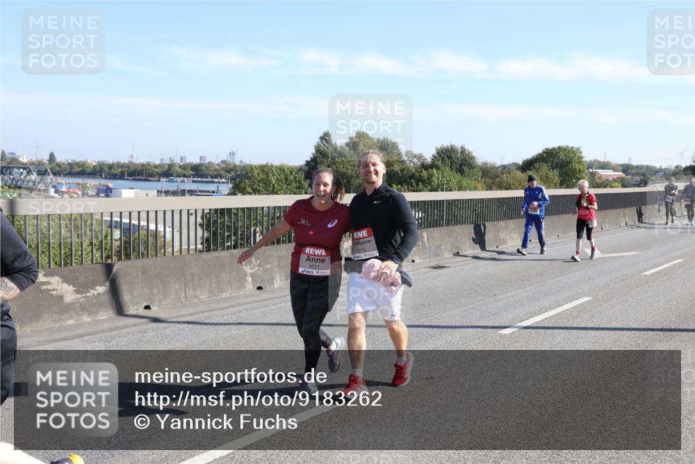 03.10.2025 - Köhlbrandbrückenlauf Yannick Fuchs http://msf.ph/oto/9183262 03.10.2025 11:26:57 Position 3 6011, 6010 meine-sportfotos.de