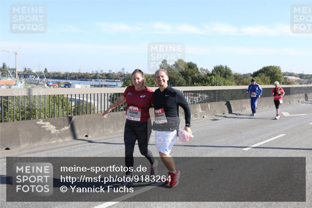 03.10.2025 - Köhlbrandbrückenlauf Yannick Fuchs http://msf.ph/oto/9183264 03.10.2025 11:26:58 Position 3 6011, 6010 meine-sportfotos.de