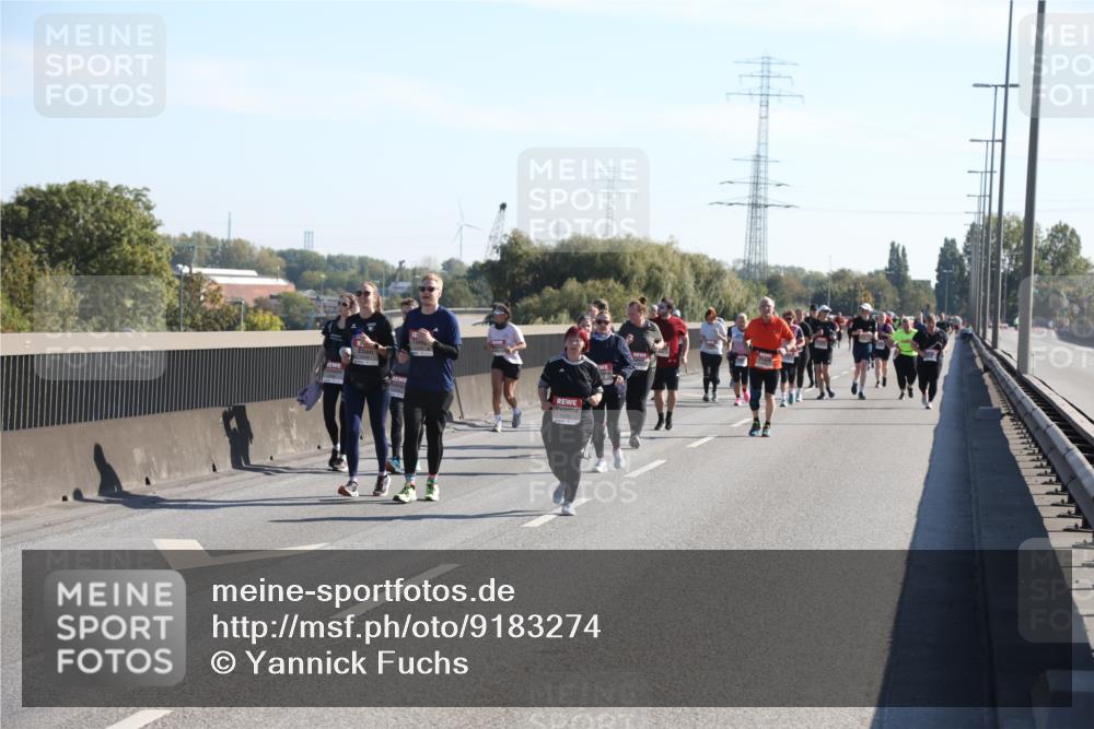 03.10.2025 - Köhlbrandbrückenlauf Yannick Fuchs http://msf.ph/oto/9183274 03.10.2025 11:27:00 Position 3  meine-sportfotos.de