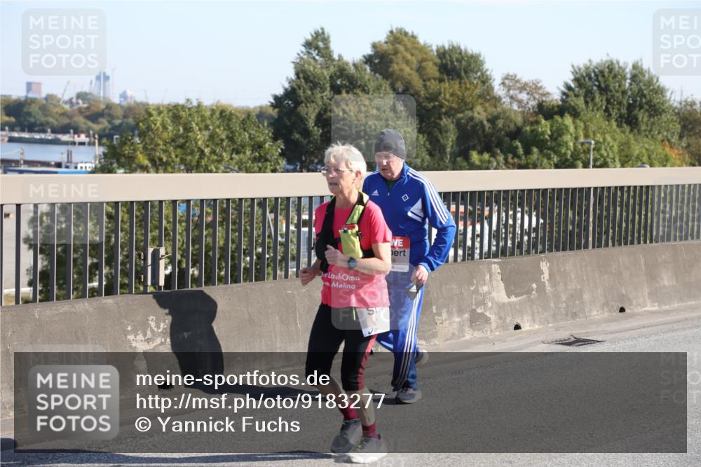 03.10.2025 - Köhlbrandbrückenlauf Yannick Fuchs http://msf.ph/oto/9183277 03.10.2025 11:27:01 Position 3  meine-sportfotos.de