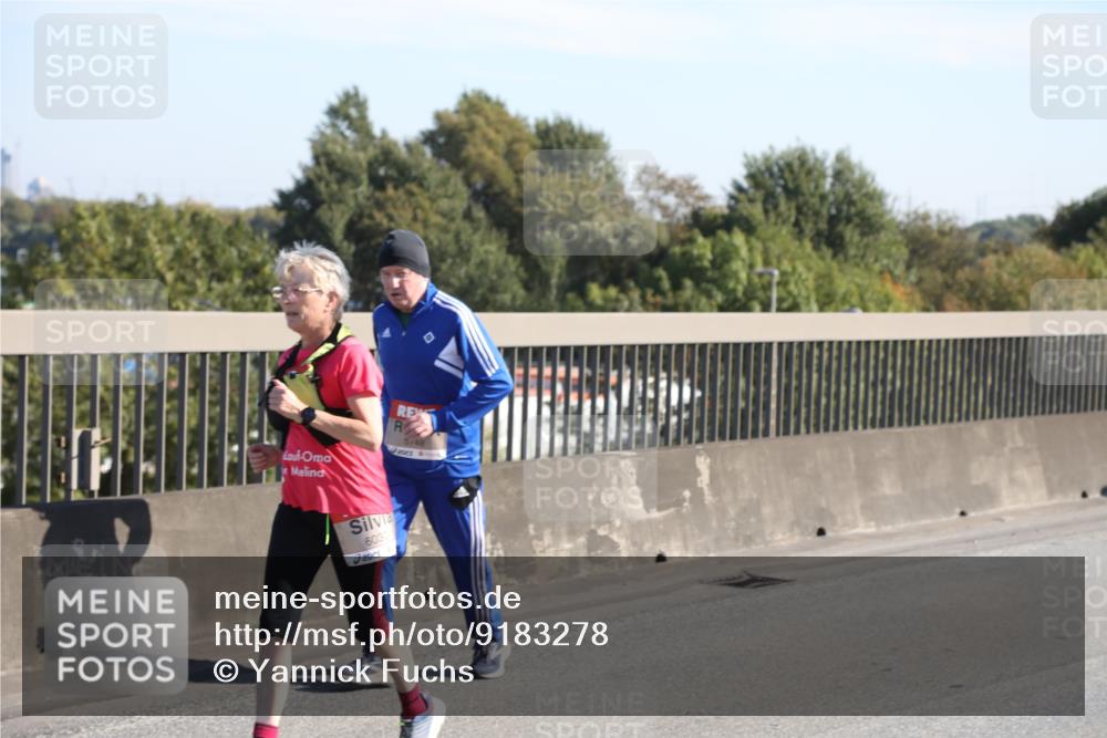 03.10.2025 - Köhlbrandbrückenlauf Yannick Fuchs http://msf.ph/oto/9183278 03.10.2025 11:27:01 Position 3 6030 meine-sportfotos.de