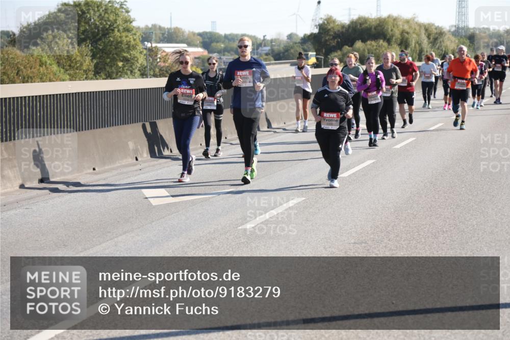 03.10.2025 - Köhlbrandbrückenlauf Yannick Fuchs http://msf.ph/oto/9183279 03.10.2025 11:27:02 Position 3  meine-sportfotos.de