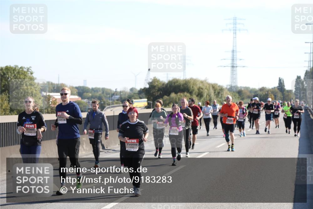 03.10.2025 - Köhlbrandbrückenlauf Yannick Fuchs http://msf.ph/oto/9183283 03.10.2025 11:27:03 Position 3 10, 5546, 5335 meine-sportfotos.de