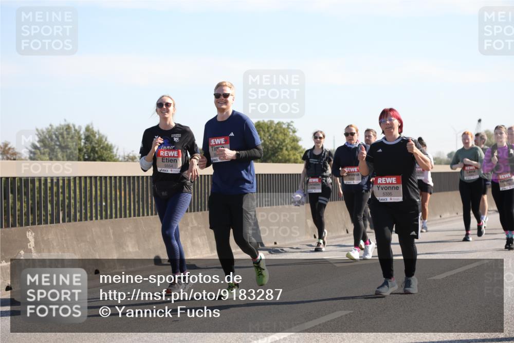 03.10.2025 - Köhlbrandbrückenlauf Yannick Fuchs http://msf.ph/oto/9183287 03.10.2025 11:27:04 Position 3 10, 5554, 55, 5254, 5335 meine-sportfotos.de