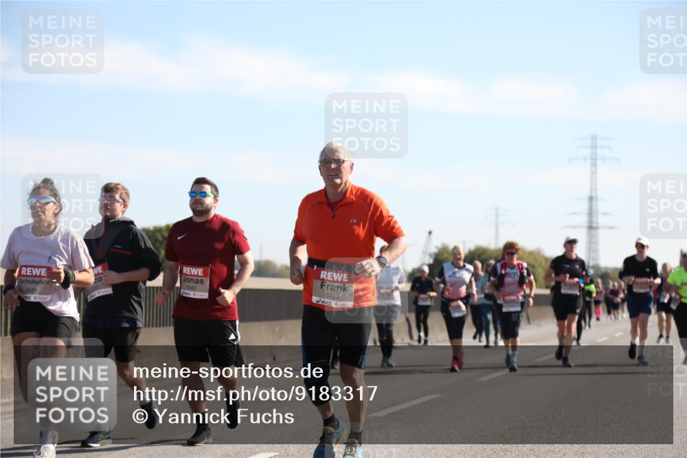 03.10.2025 - Köhlbrandbrückenlauf Yannick Fuchs http://msf.ph/oto/9183317 03.10.2025 11:27:12 Position 3 6581, 6582, 5223 meine-sportfotos.de