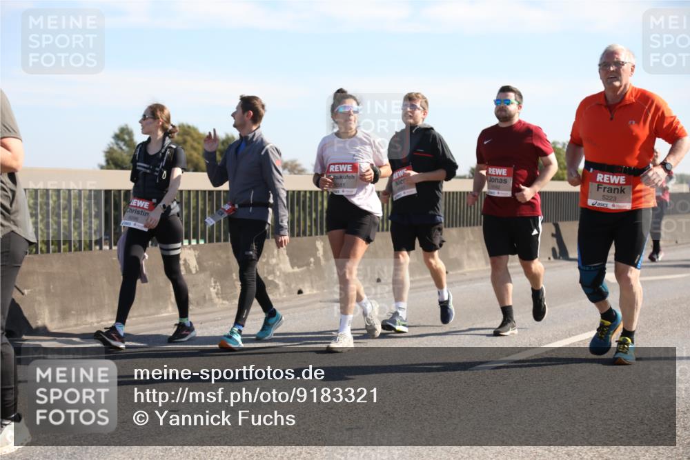 03.10.2025 - Köhlbrandbrückenlauf Yannick Fuchs http://msf.ph/oto/9183321 03.10.2025 11:27:12 Position 3 6096, 6581, 5223 meine-sportfotos.de